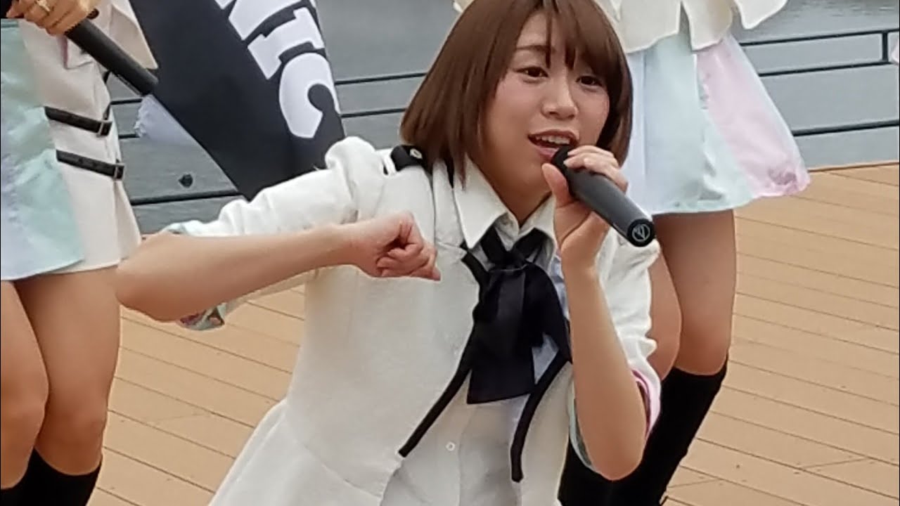 大阪メルヘンのライブを世界遺産に指定されている平城京(平城宮跡)内にある遣唐使船の前の特設ステージで見て明日への生きる活力源をもらいましたよん☆