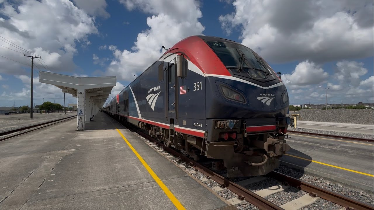 The Amtrak Floridian departs Miami Amtrak Station | Tri Rail yard