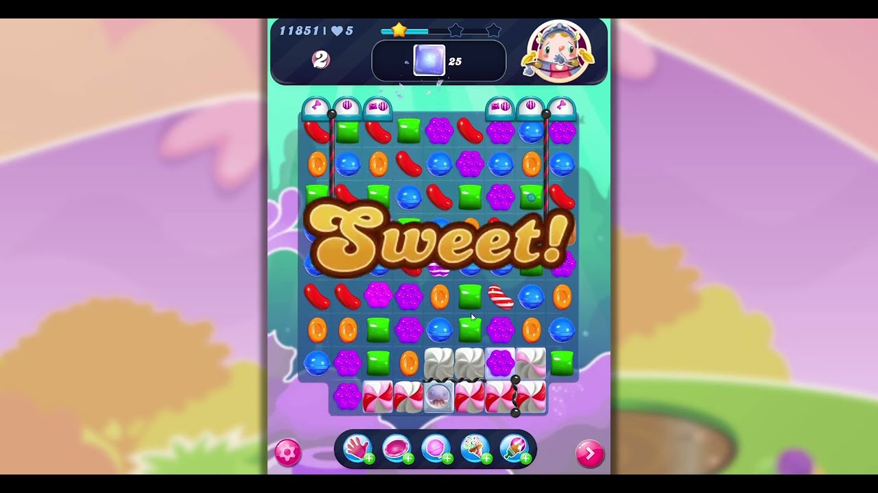 Candy Crush Saga Nightmarishly Hard Level 11851 (2 UFOs + 5 extra moves)
