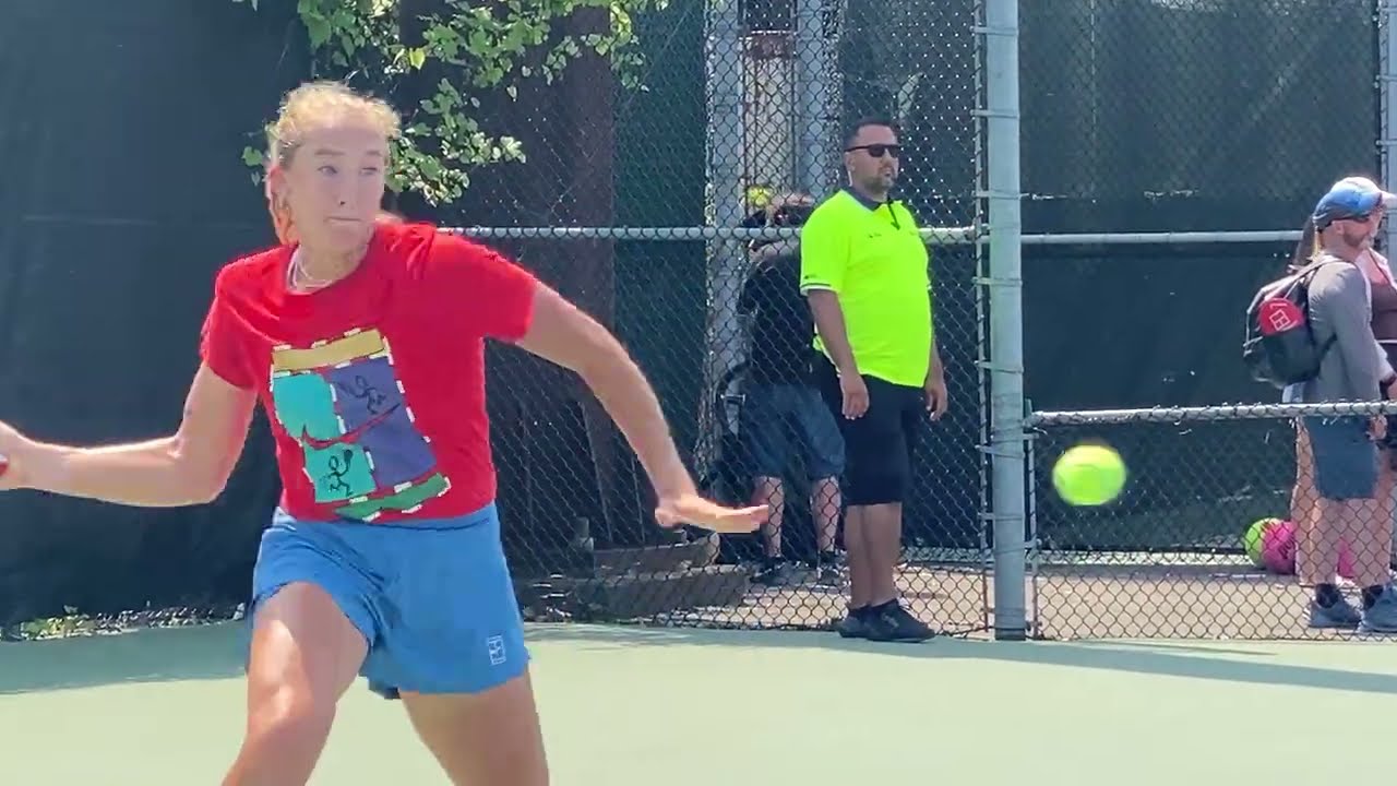 Hottest WTA Beauties: Mirra Andreeva & Jasmine Paolini Practice 113