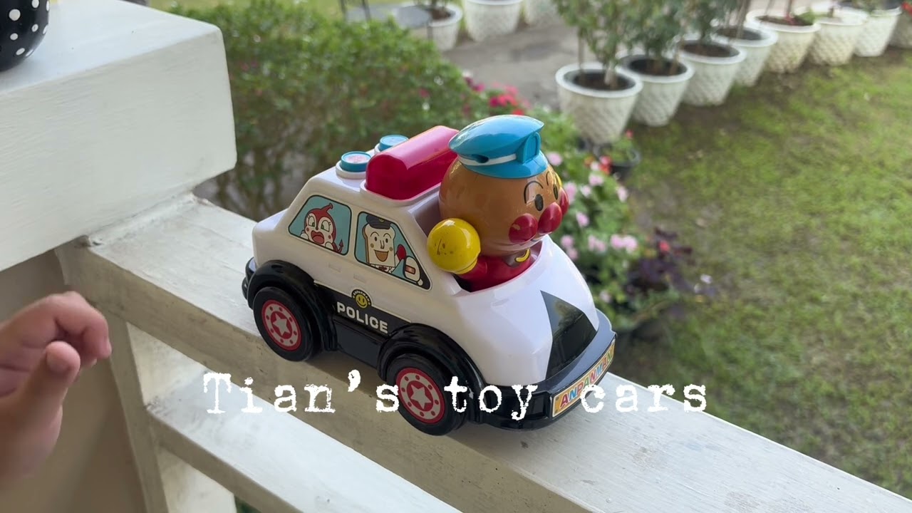 ANPANMAN TALKING POLICE CAR