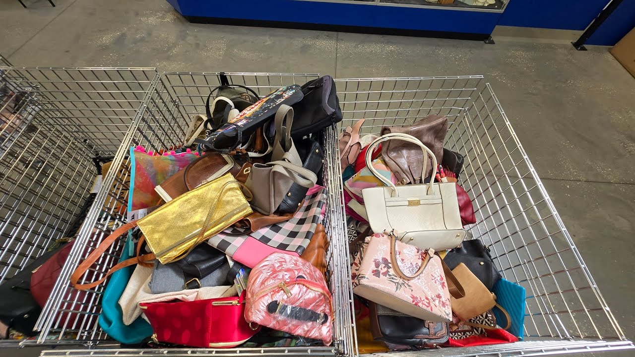 BINS FULL OF HANDBAGS! GOODWILL! THRIFT WITH ME!