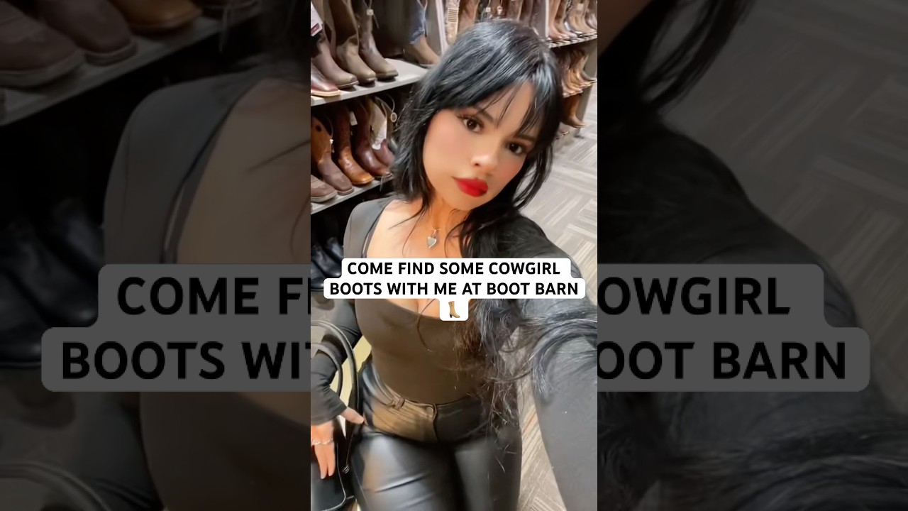 @boot_barn_official for cowgirl boots 🤠 #houston #houstontx #cowgirl #cowgirlboots #bootbarn #fy
