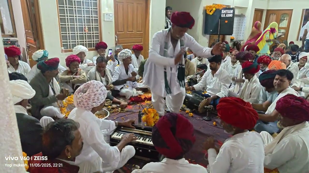 देसी भजन गायक ईश्वर जी गुर्जर नया दूधिया 🙏🙏 #like #dance #full #viral #subscribe #comment 