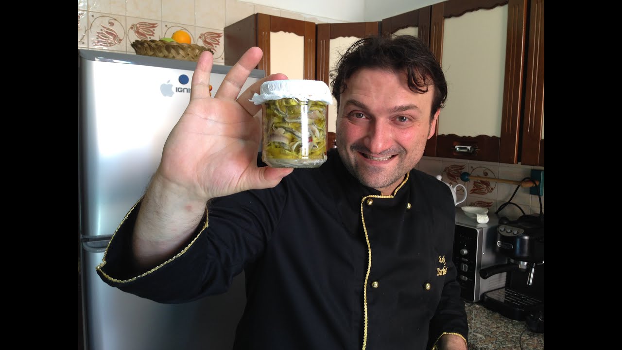 Acciughe o Alici sott'olio fatte in casa