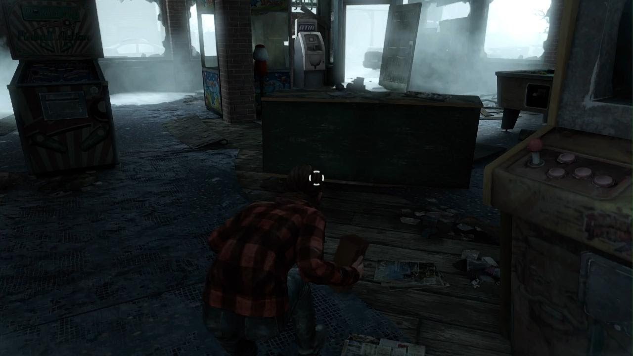 The Last of Us Remastered_Grounded difficulty, Ellie, winter town and restaurant.