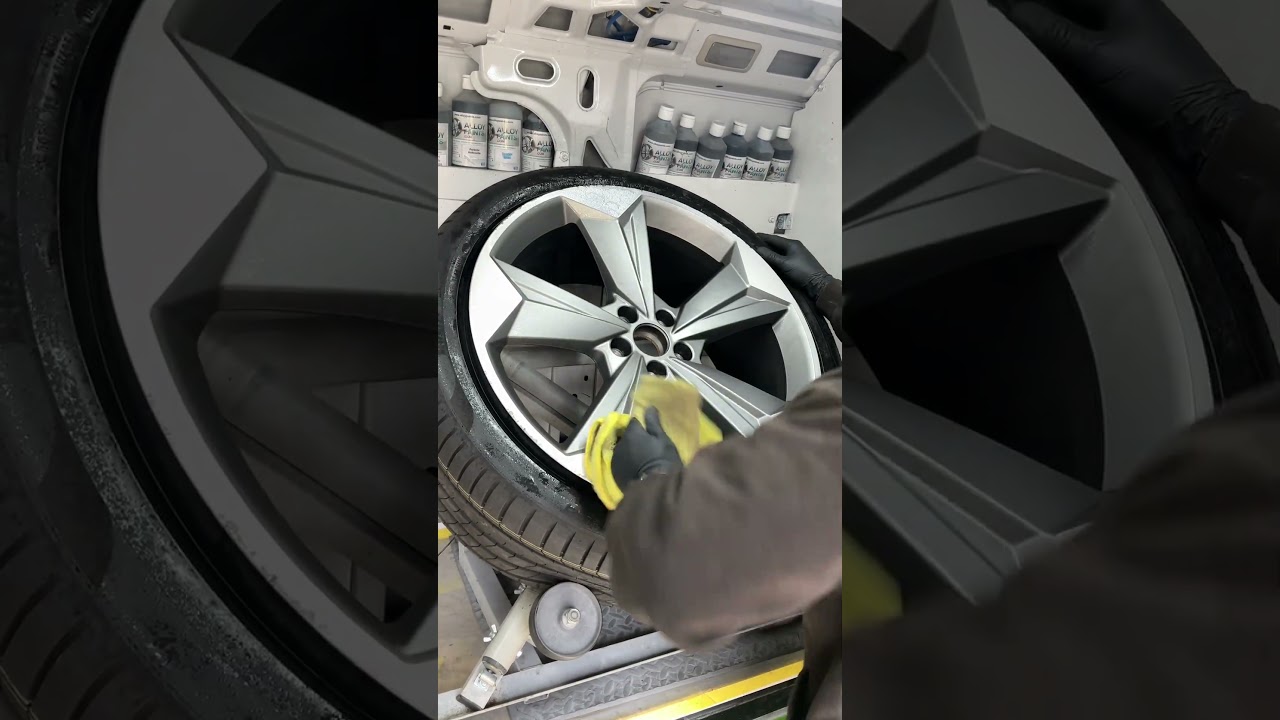 Diamond cut alloy wheel refurbishment #alloywheel #automobile #refurbished #diy #edcalloys