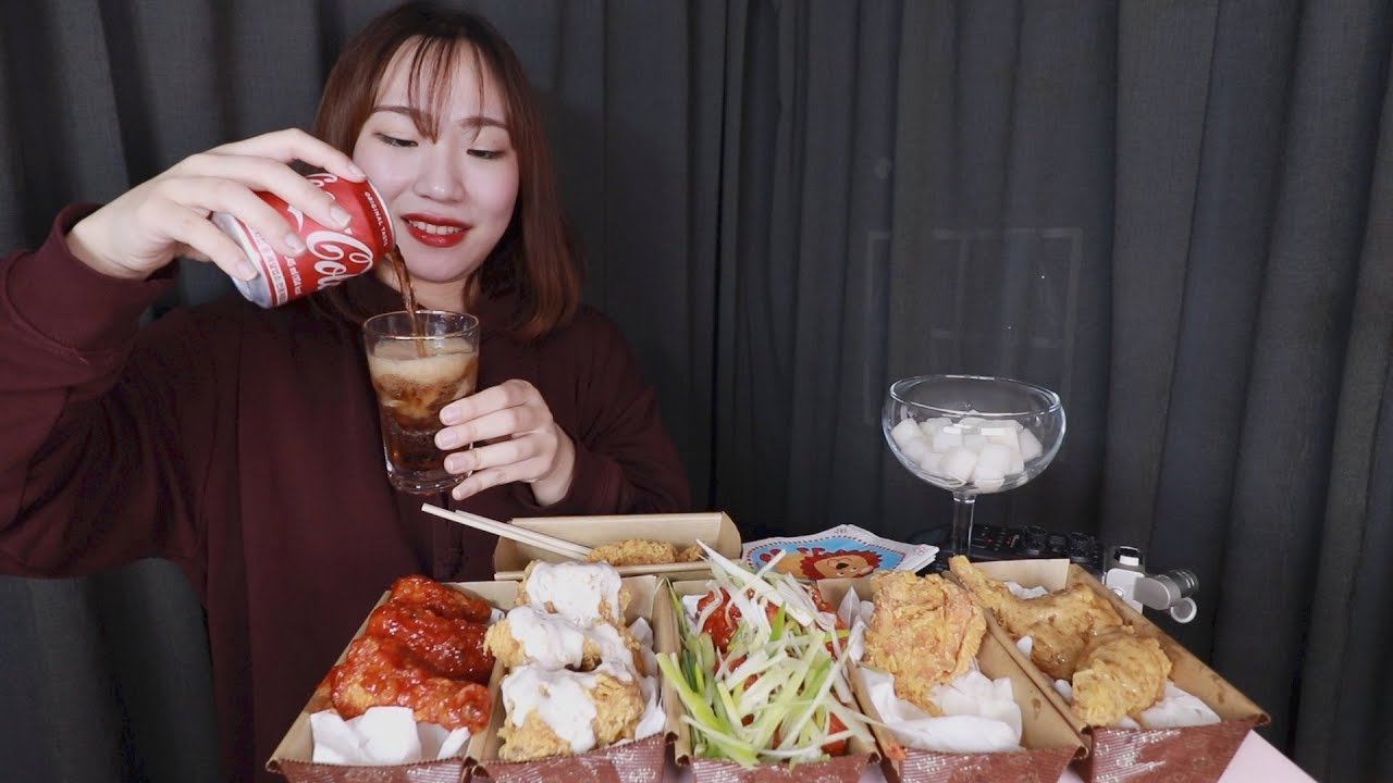 ASMR 미니유 치킨시식회 롤플레이 chicken shop