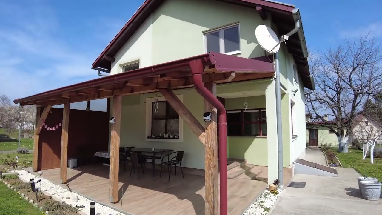 Banstol, vikendica novije gradnje na placu povrsine 1165m2