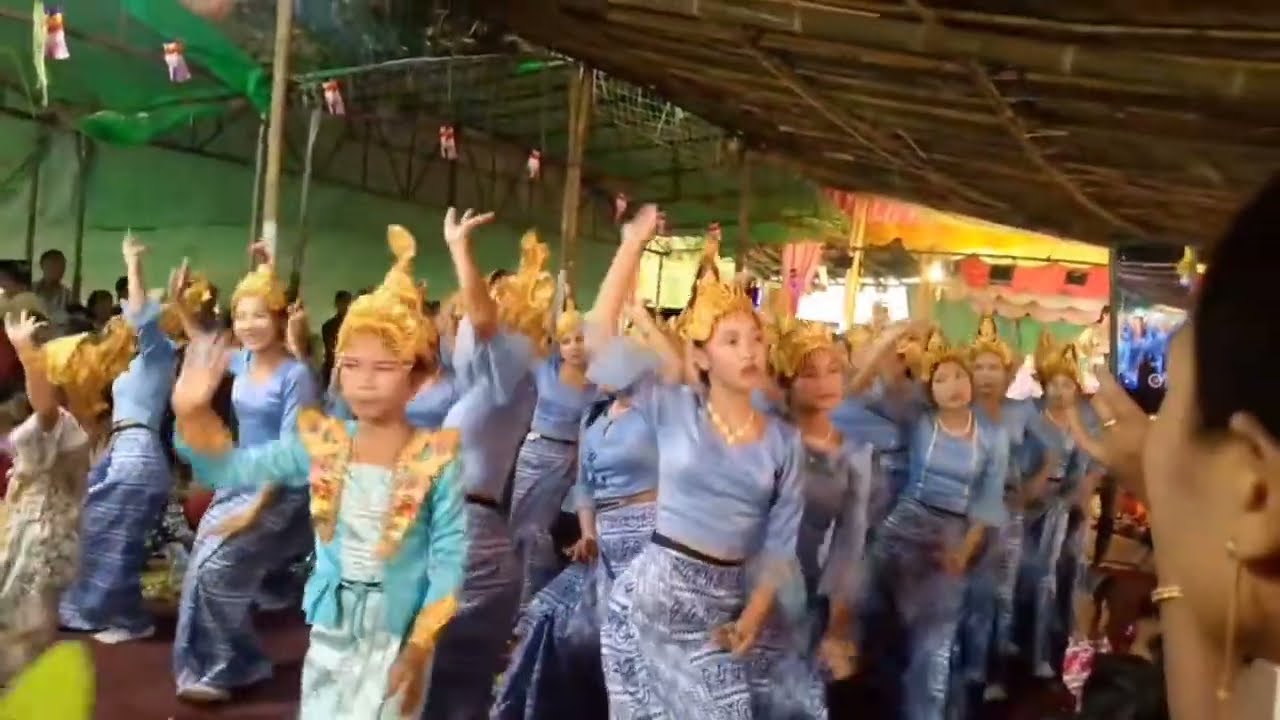 လေးအိမ်စုရွာ ဘုန်းကြီးပြန်