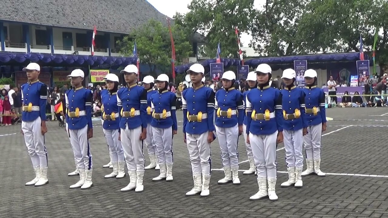 PASKIBRA SMP PGRI 1 Semarang A dalam event DEWARUCI 2022