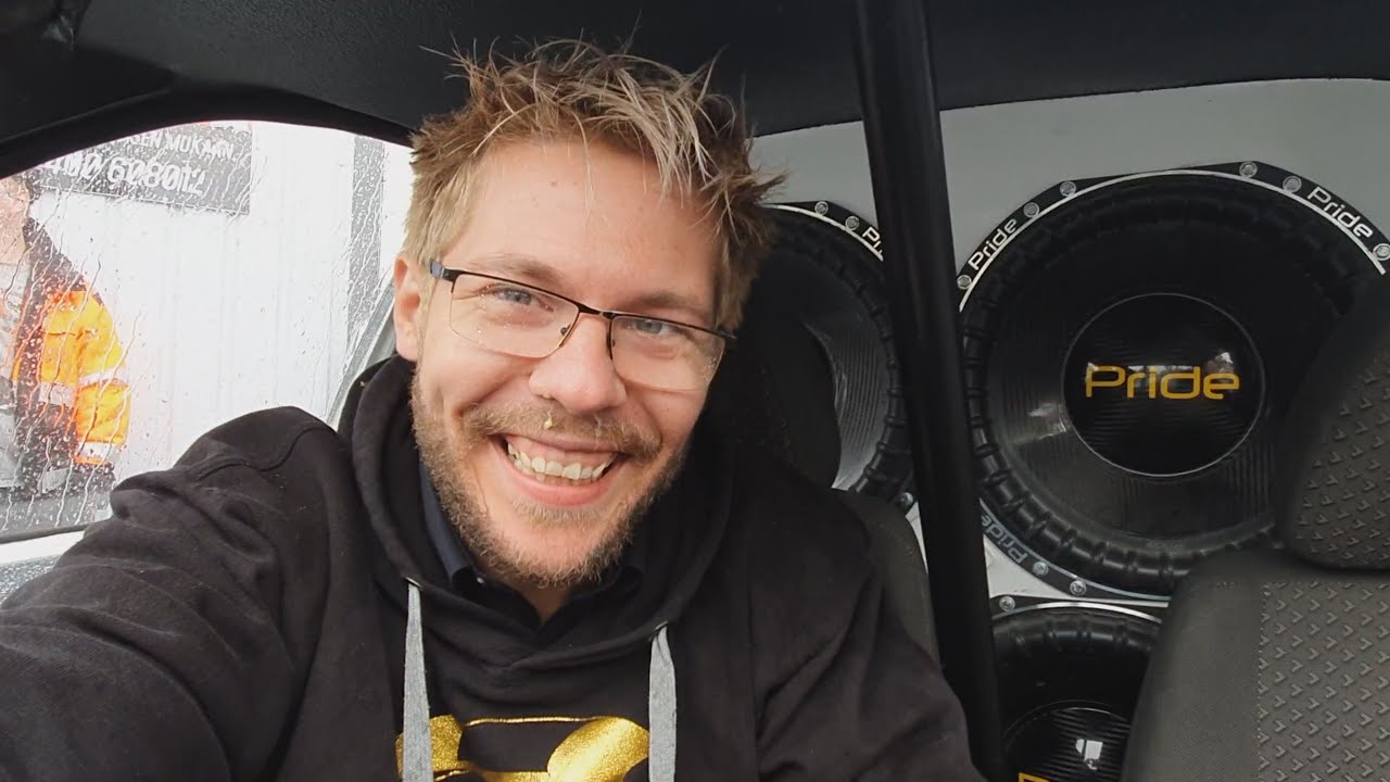 164dB++! Pride Car Audio Democar Pulls booger out of nose!! (Aleksei Grigorenko - Lada Priora)