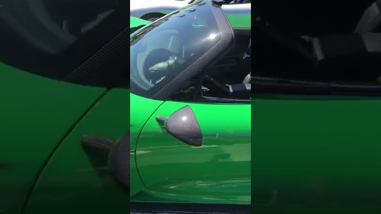 $2,000,000 Viper Green Porsche 918 Spyder