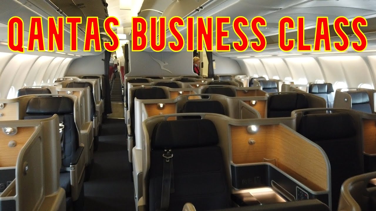 Qantas Cairns to Sydney A330-300 Business Class - Flight Review