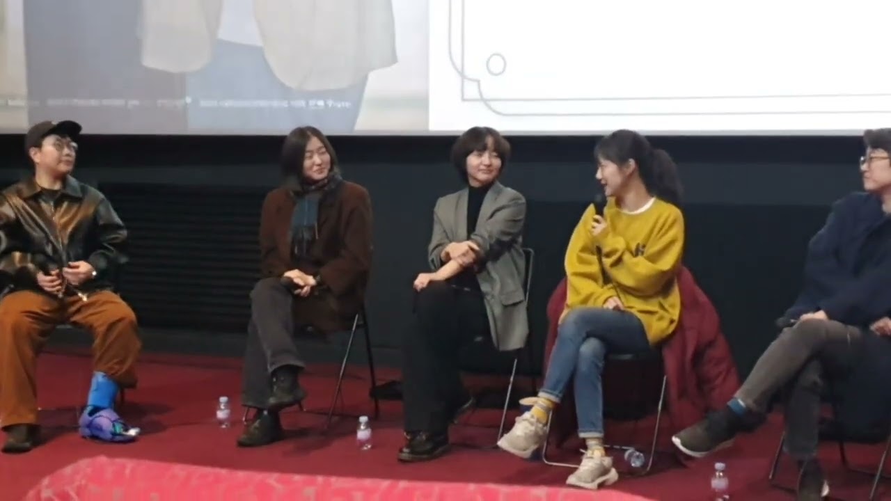 20241128 21:19 럭키아파트 콜라보 인디토크 강유가람감독 손수현배우 박가영배우 박수연배우 진행한제이감독