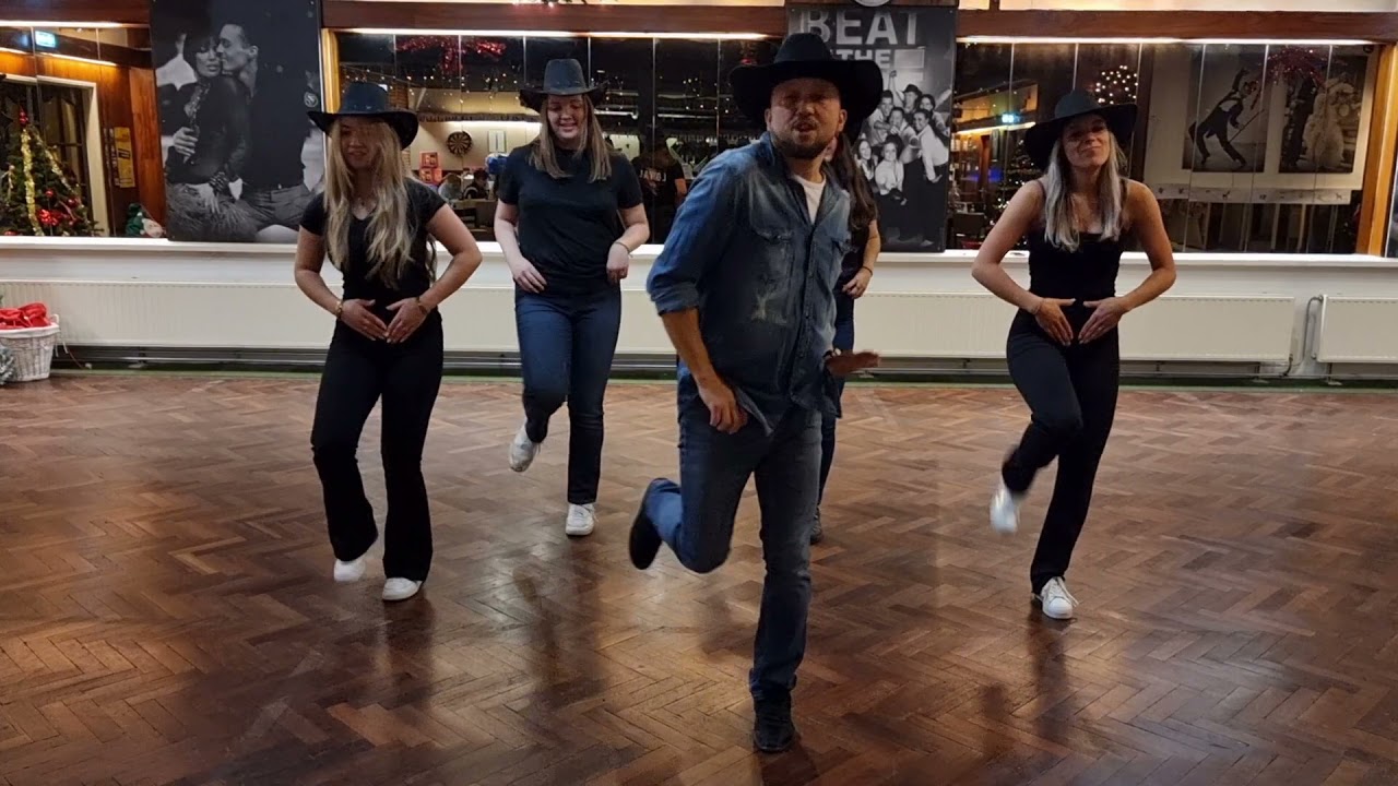 Stomp Your Boots - DEMO  - Line dance