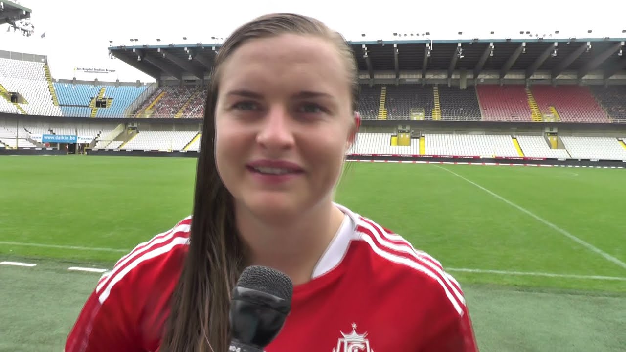 Davinia Vanmechelen na Club YLA - Standard op 21.08.2021