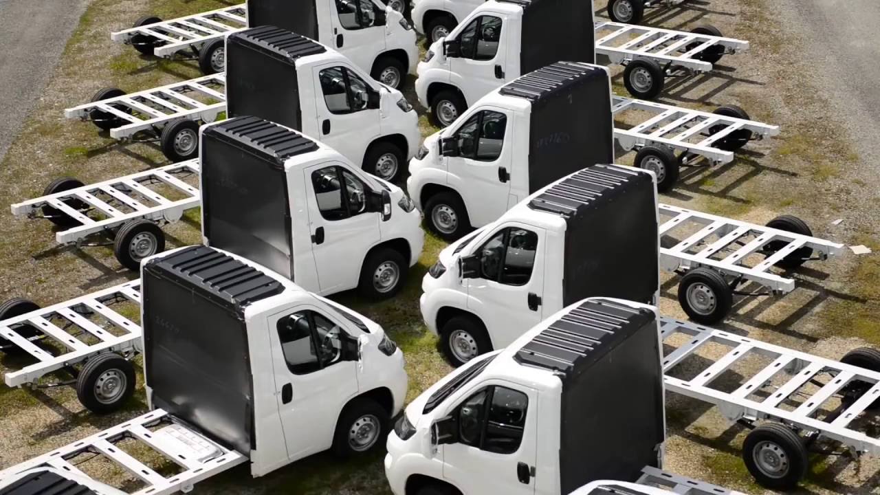 Pr&eacute;sentation de l'usine camping cars CHALLENGER