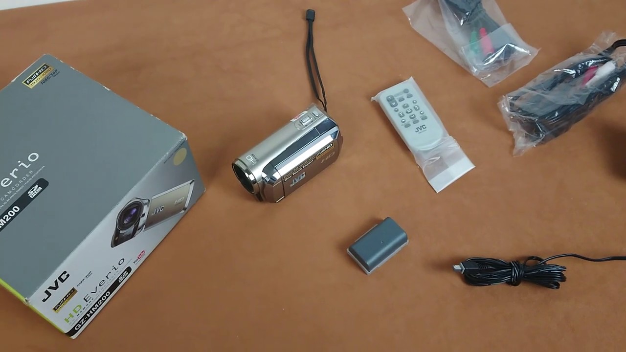 Видеокамера JVC Everio GZ HM200 Зум 20х, Full HD, SD карта памяти