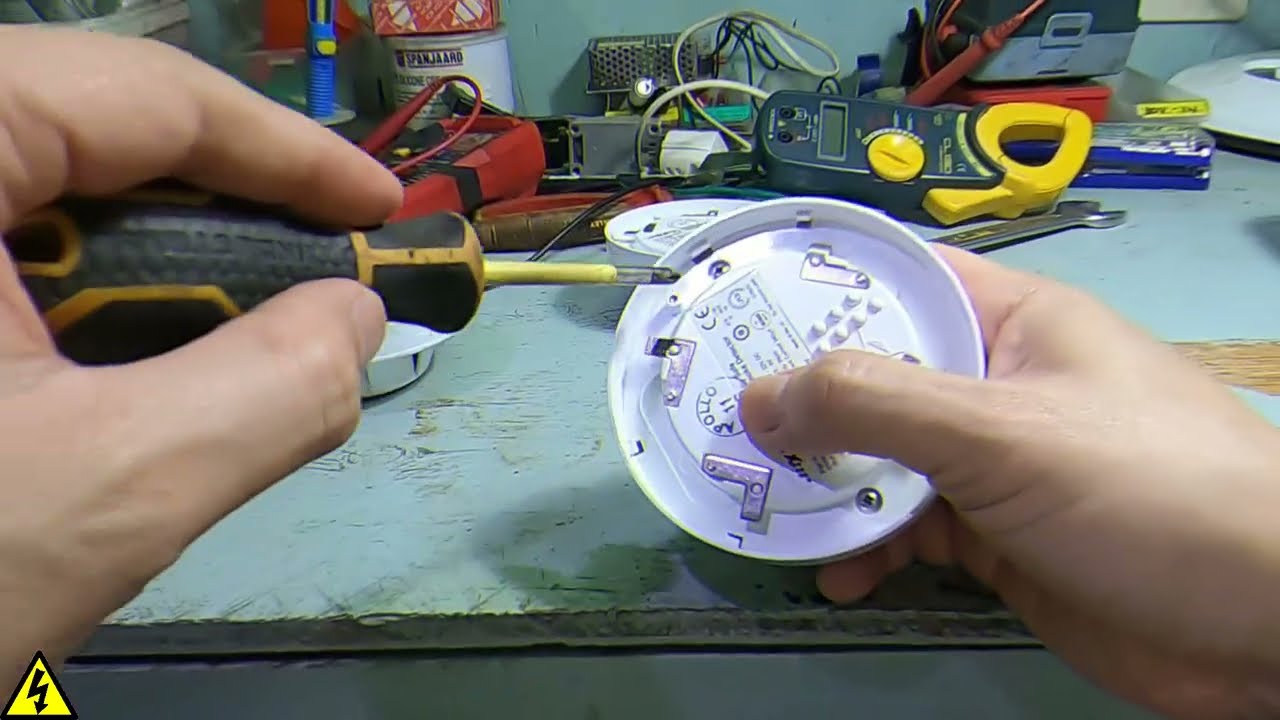 Maintenance of Cargo Hold Smoke Detection System