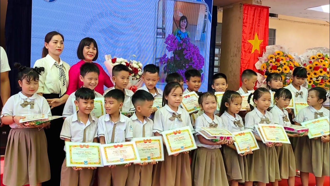 Lễ Tổng Kết Năm Học Nhiều Kỷ Niệm Thầy  Cô 2025 | Trường Tiểu Học Số 2 Đập Đá | Trinh Nghi Vlog