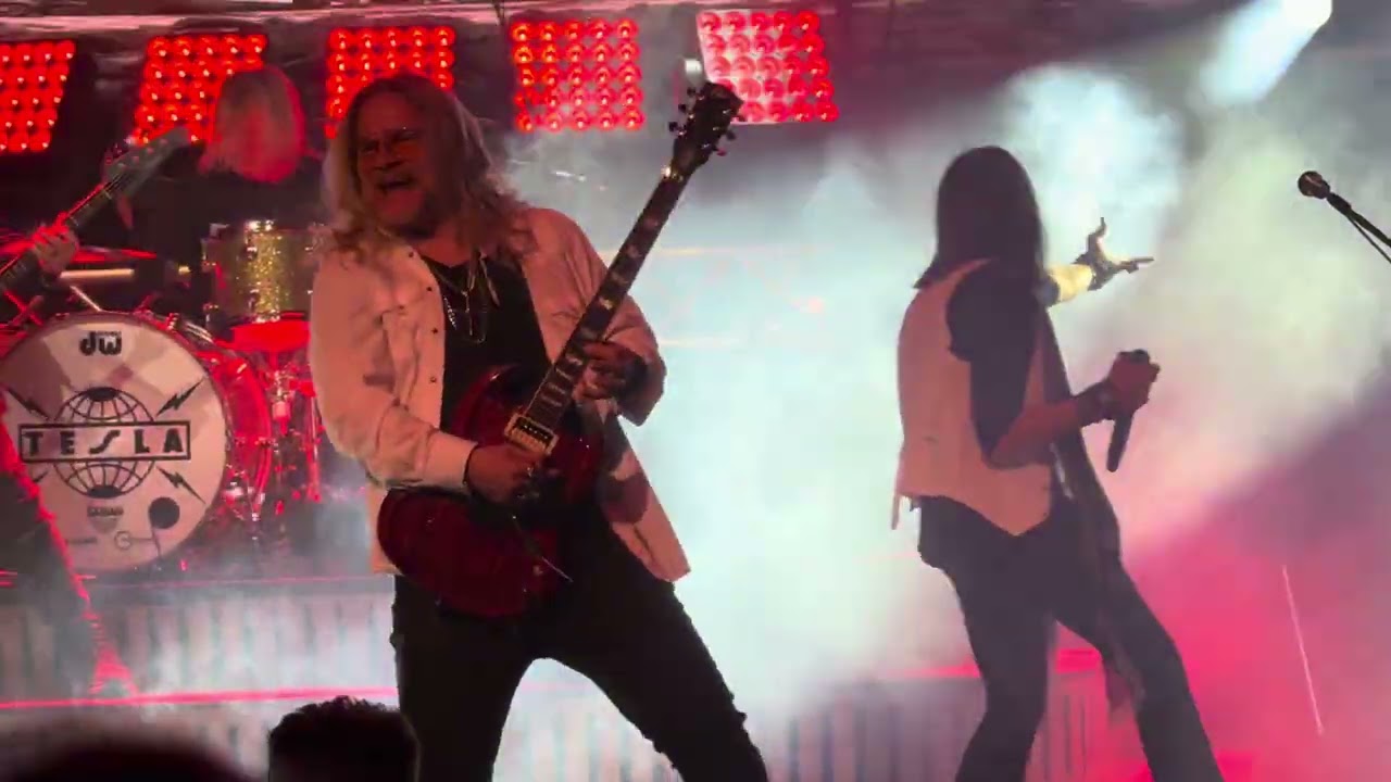 Tesla “Modern Day Cowboy” live at Foxwoods in Mashantucket, CT 1/30/2026