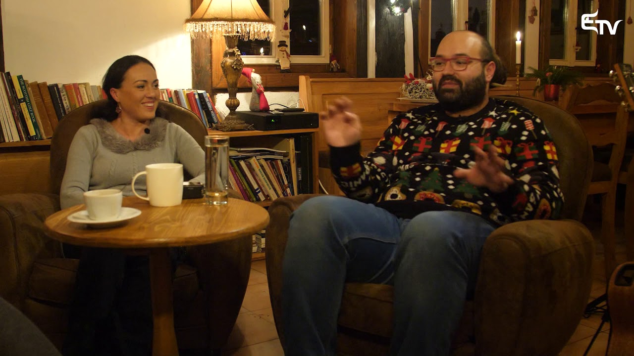 Kar&aacute;csonykor, &eacute;jf&eacute;lt&aacute;jban: K&aacute;sler Magda &eacute;s Vizi Imre kar&aacute;csonya &ndash; 2017. december 25.