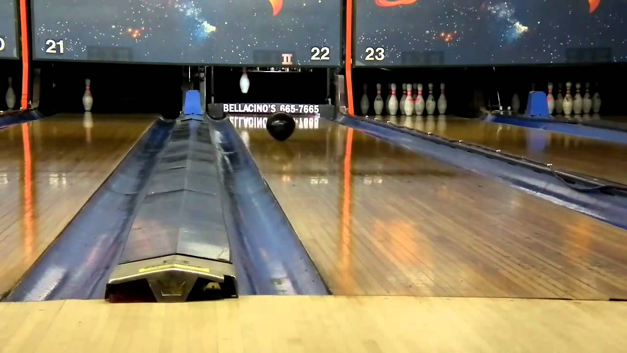 Awesome bowling trick shot. 2 balls at once