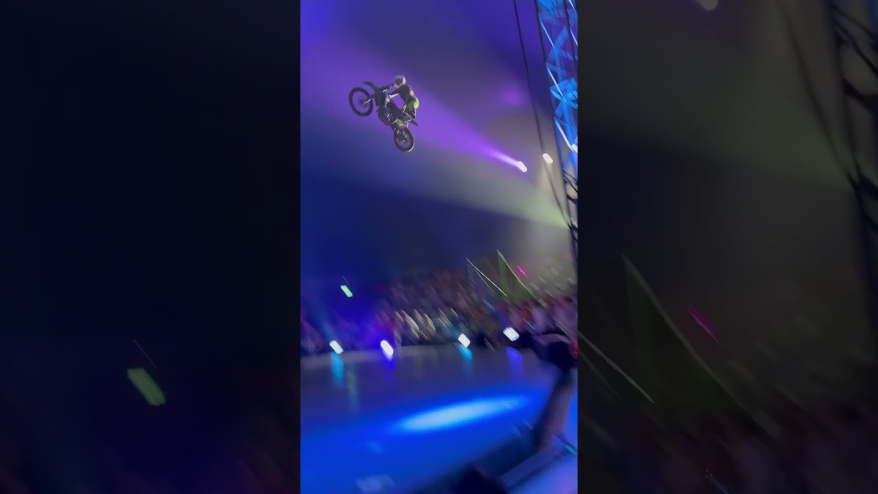 Circus extreme *Extreme FMX*