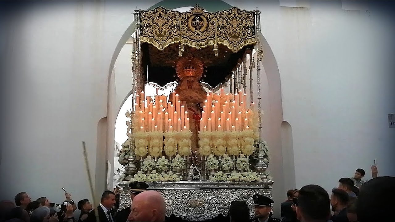 Virgen de las Angustias por el Arco de Regla - Viernes Santo 2022 - Rota
