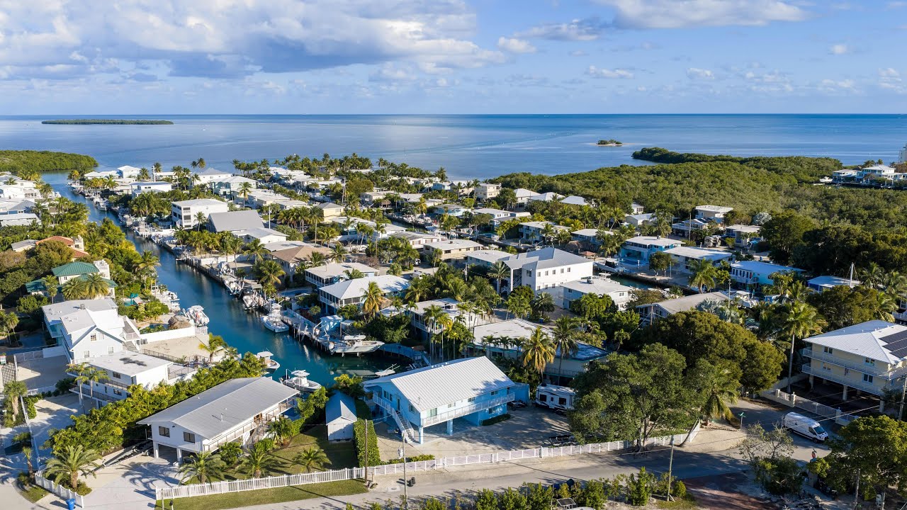 JUST LISTED - 102 Harbor Drive Tavernier, Florida