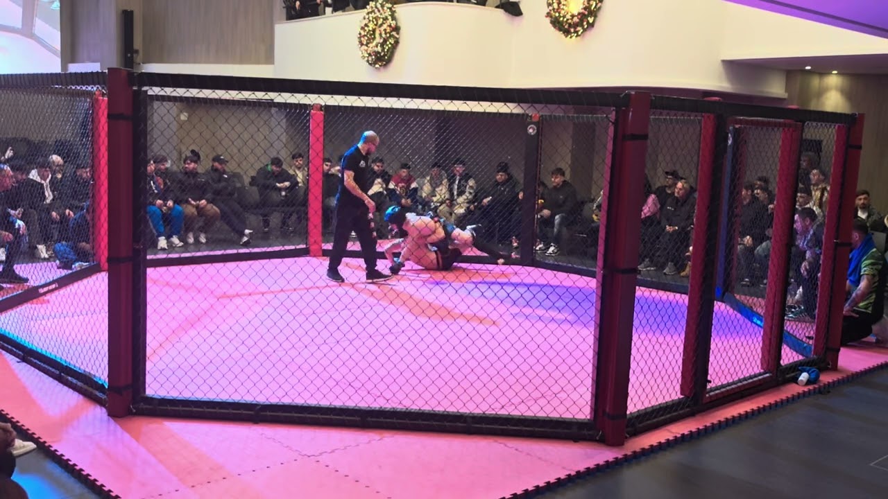 MMA -70kg Classe C - Emiliano Di Genua vs Andrea Chiarelli -
