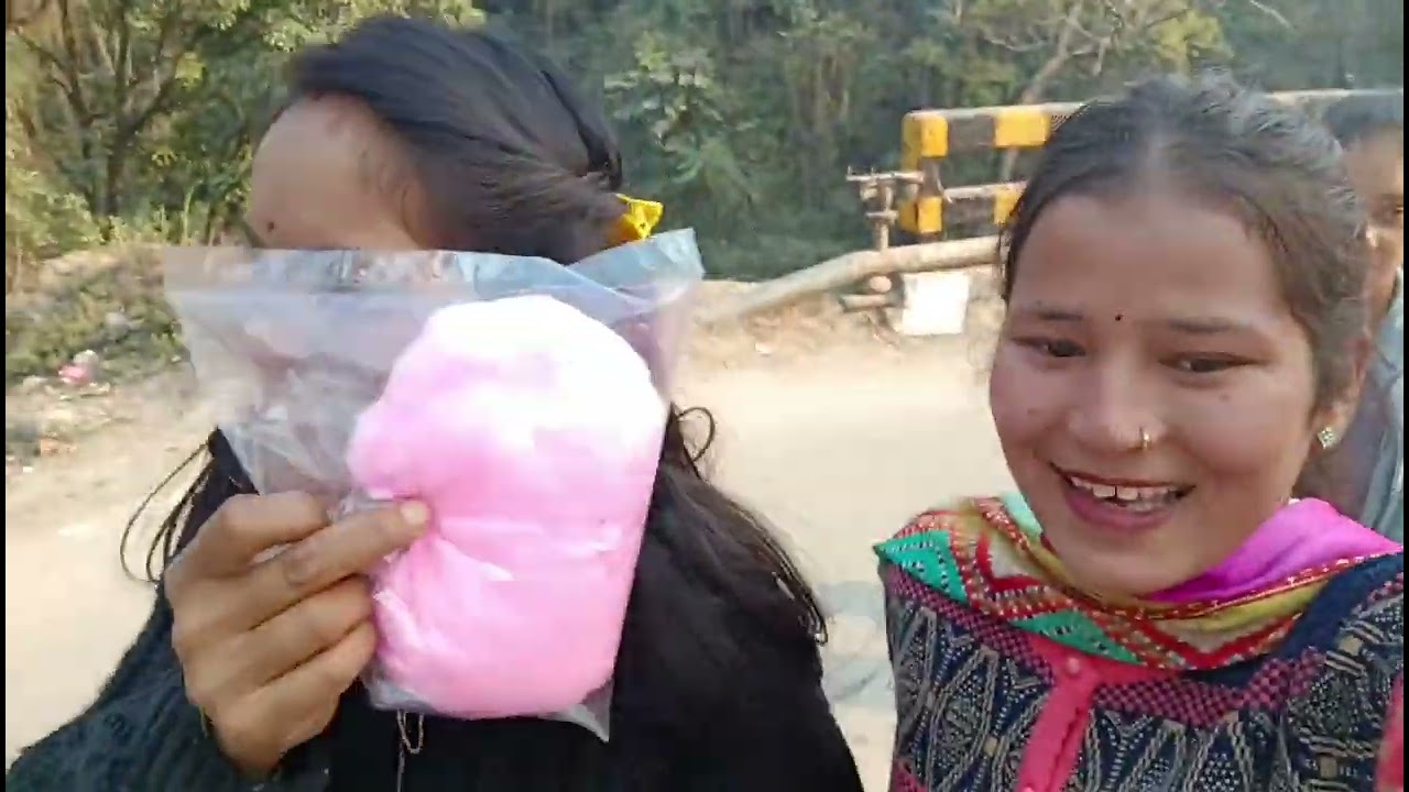 Dosto Aaj M Apne mausi ke ghar Gai 5 sal ke bad or mele m bhi #viral like comment share subscribe #$