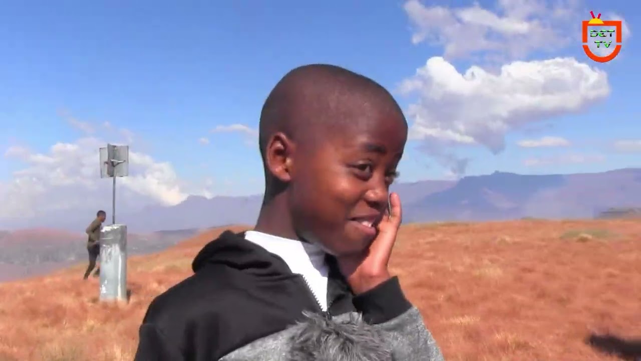 Owezangoma nezinyanga ugologo otholakala ezintabeni. 