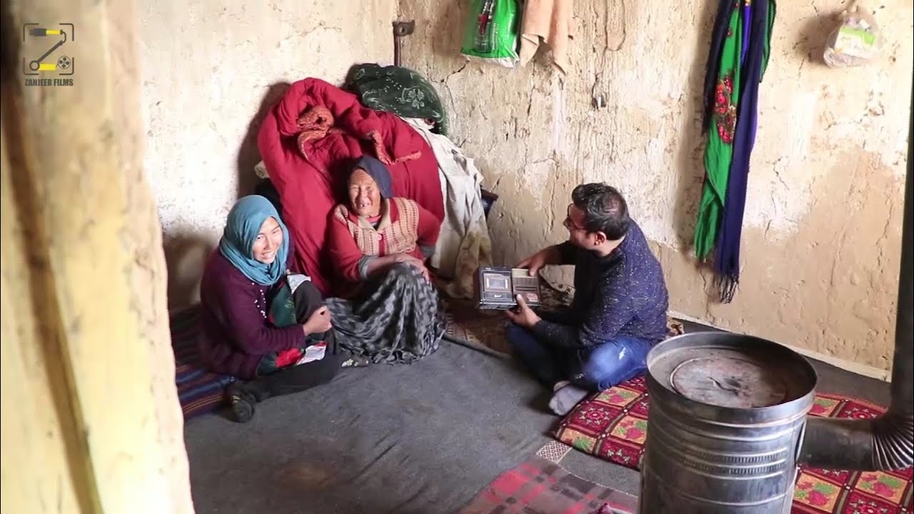 اشک و لبخند مستند مرمی یا گلوله در مغاره های بامیان