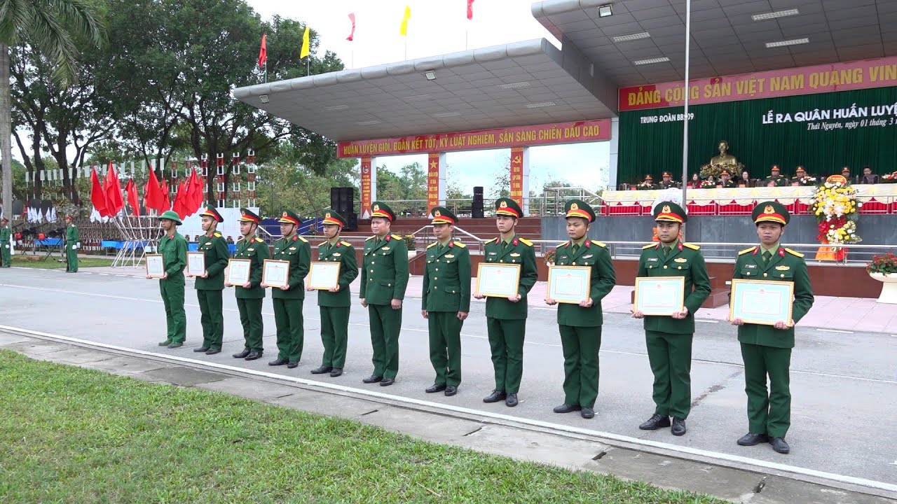 TRUNG ĐOÀN 209 PHÁT ĐỘNG RA QUÂN HUẤN LUYỆN NĂM 2024