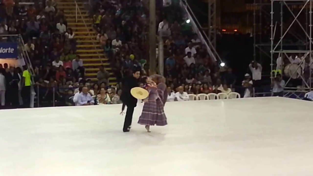 Marinera Plaza Norte 2014 - Susana 