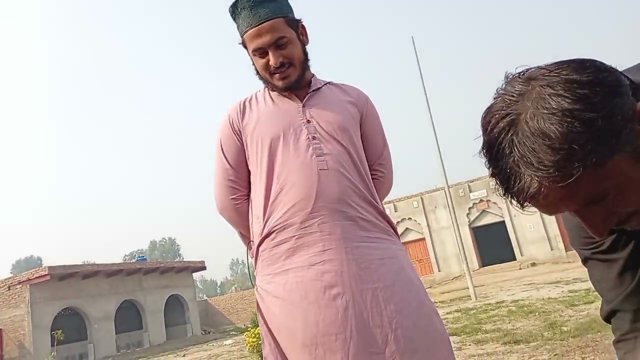 Hamari masjid mein khubsurat phool ❤️❤️