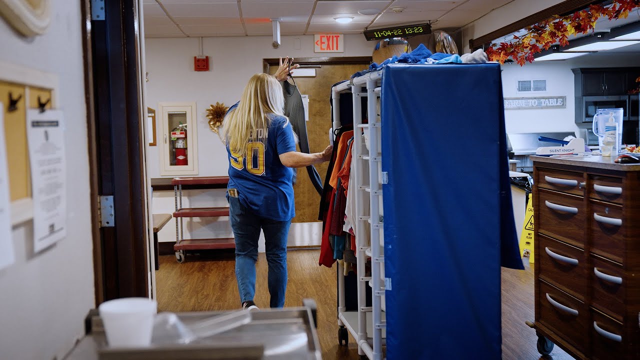 Join the Housekeeping & Laundry Team at Clinton Manor