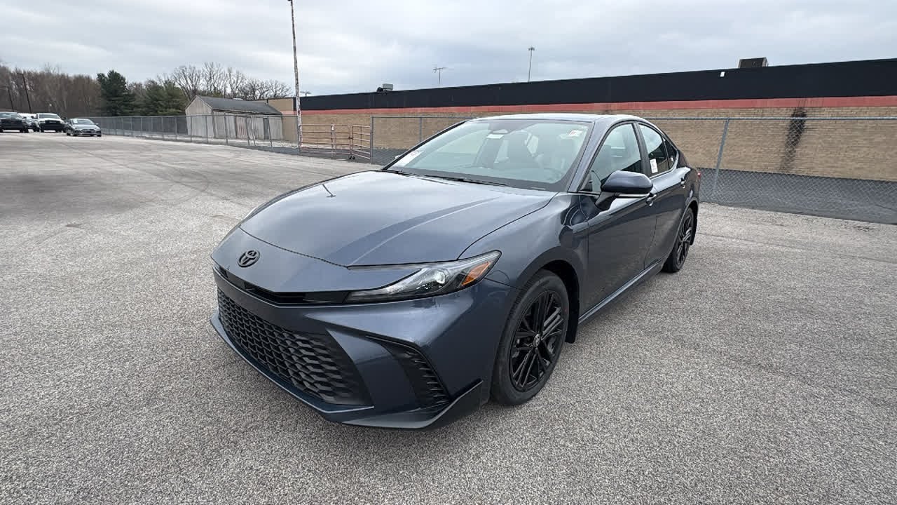 2026 Toyota Camry SE Akron, Wadsworth, Canton, Barberton, Copley OH