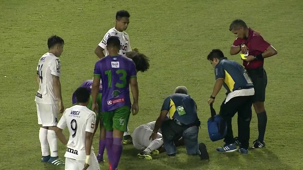 YELLOW CARD AlianzaFC,Rudy VALENCIANo.7@AlianzaFC_sv@AntiguaOficial#SCCL#SoyAficionado