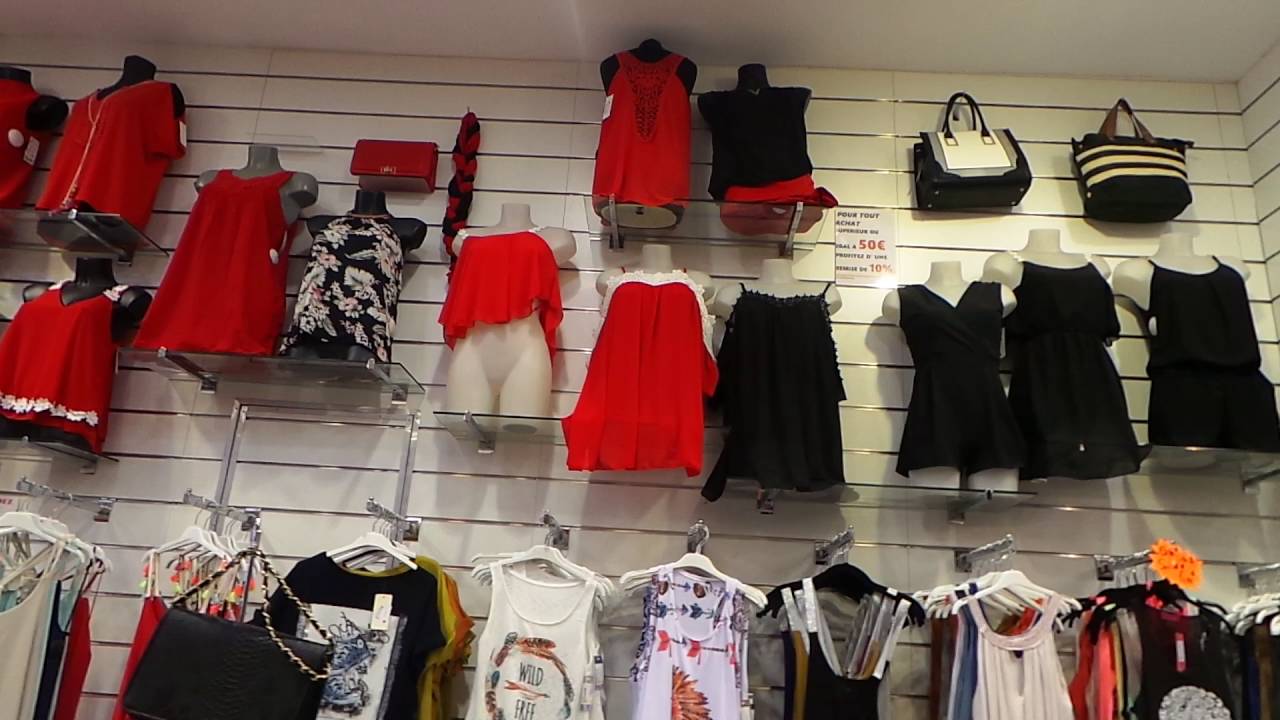 Magasin First13 pret à porter féminin à petit prix  52 Avenue Camille Pelletan 13003 Marseille