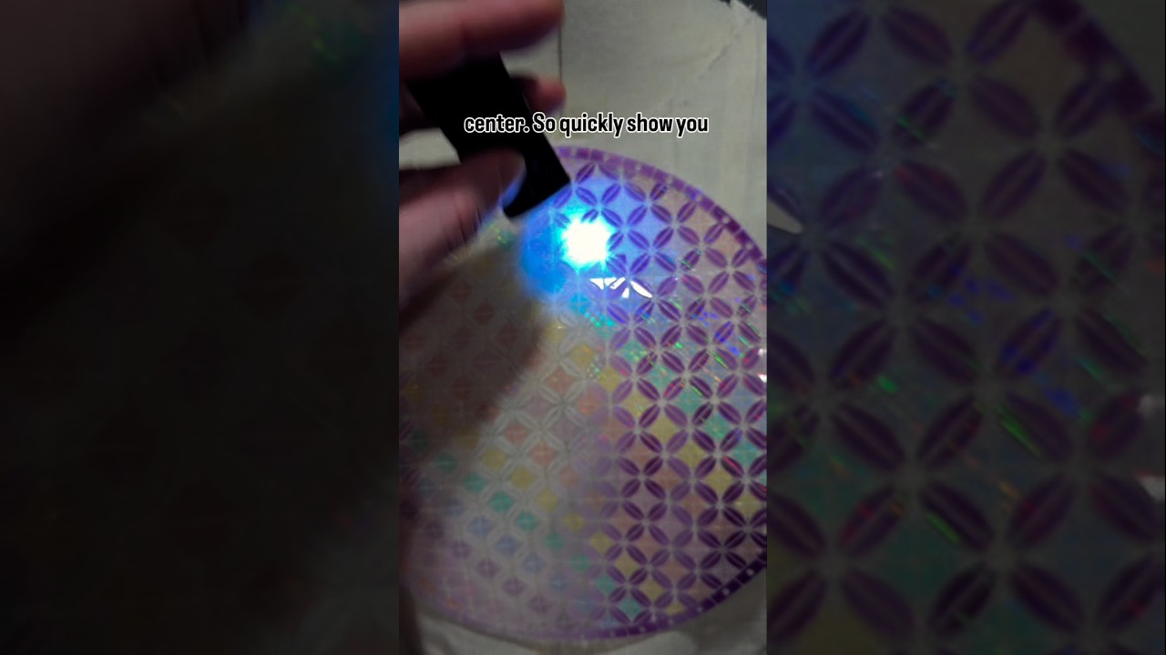 3d printed textile pattern with uv reactive white to purple PLA
