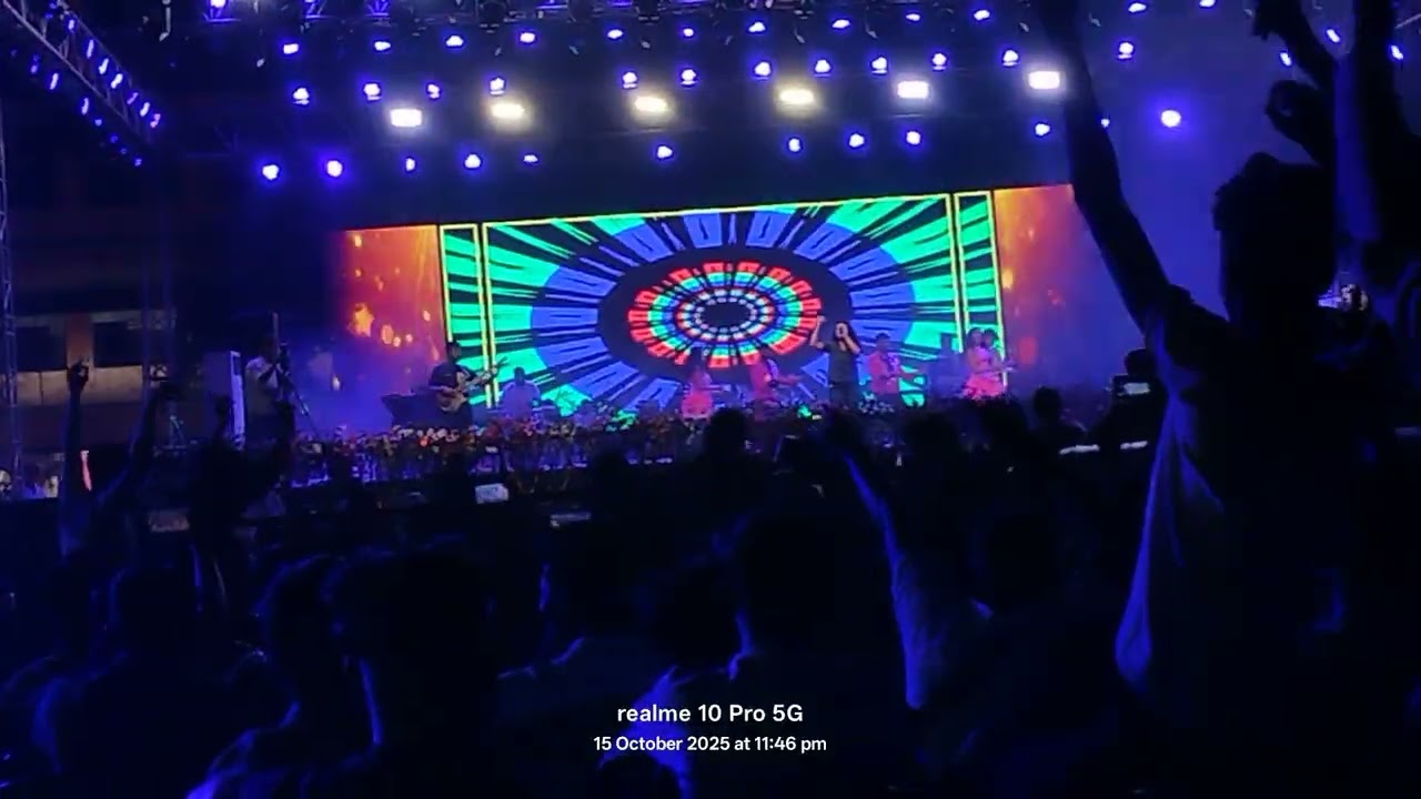 Hara krishna Hore Ram । Live singing Manosi Ghosh ( Indian idole winner session 15)