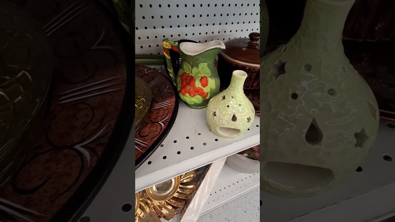 Thrifting Goodwill: Decor 