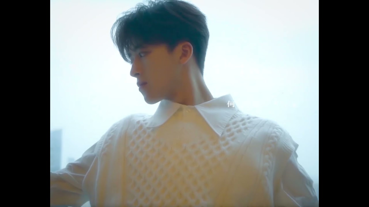 何洛洛 Heluoluo | 211020