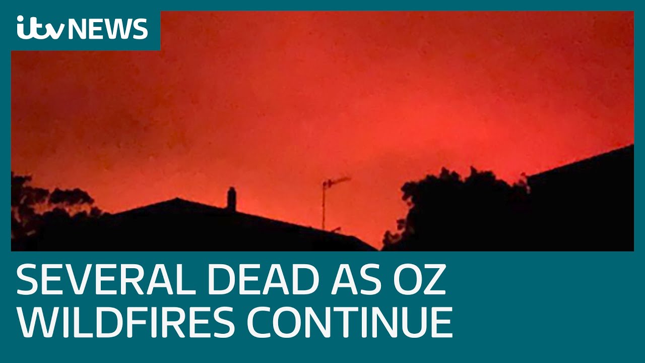 Navy ships called in to Australia’s wildfire crisis as death toll rises | ITV News