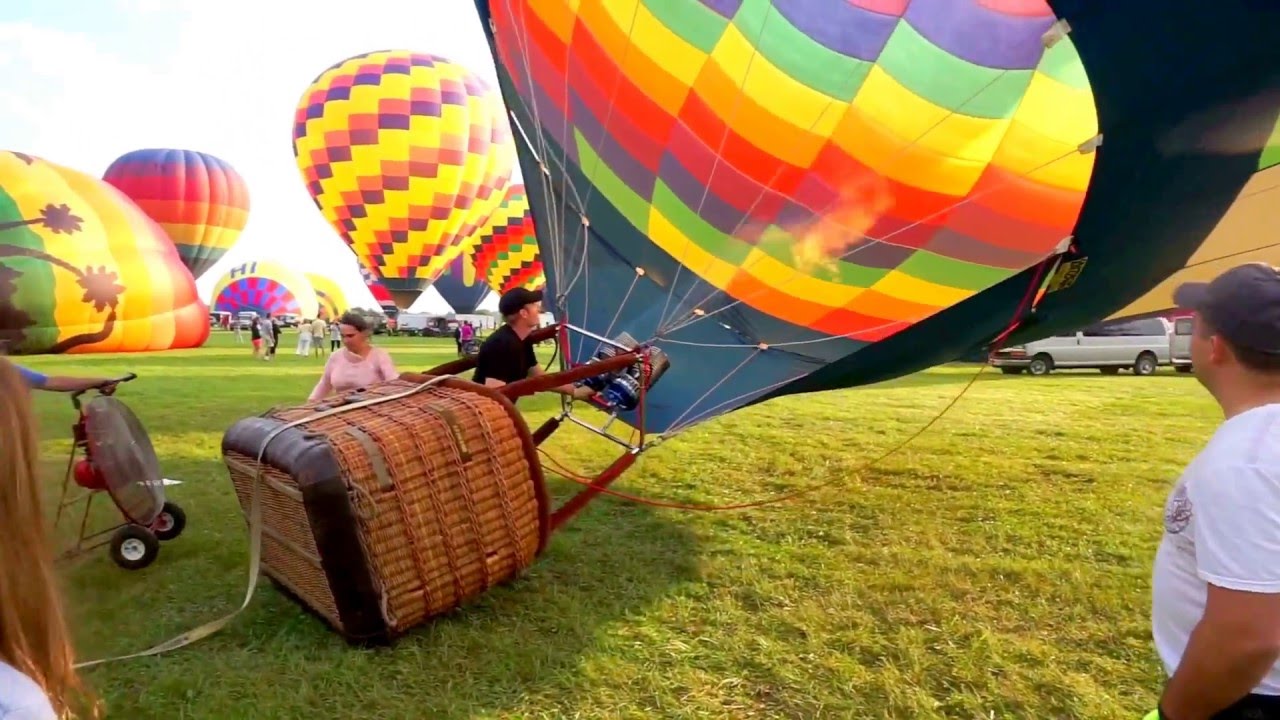 Hot Air Balloon - Preparation, Take Off and Flight How Do Hot Air Balloons Work? Balloon Fest
