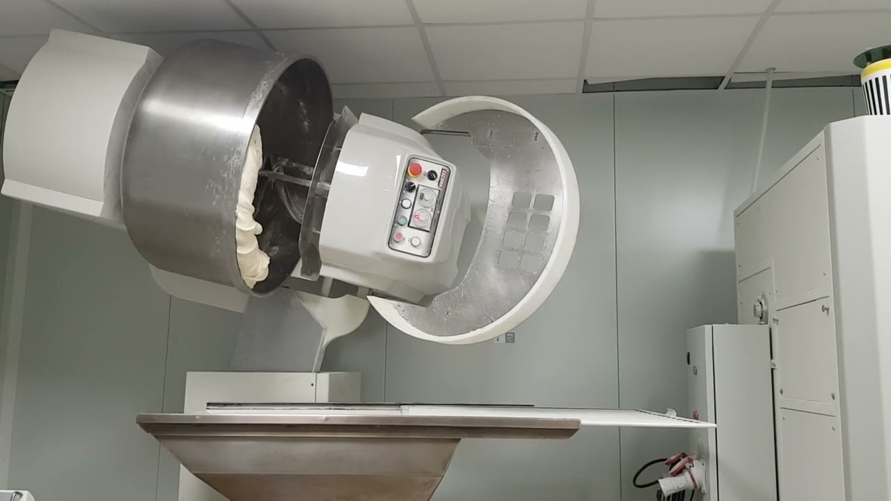 Pétrin 130KG élevateur