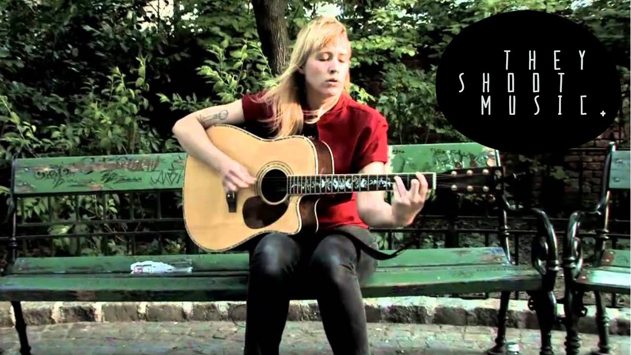 Wye Oak - Holy Holy // THEY SHOOT MUSIC